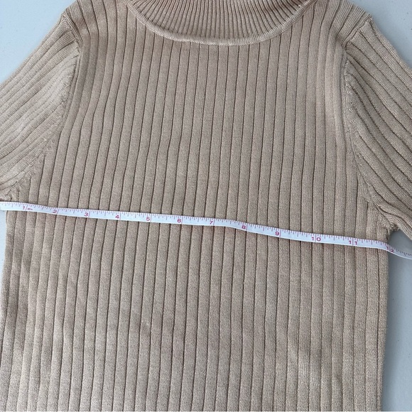 Shein Ribbed Knit Turtleneck Sweater Bundle Size Small Tan White Black -NWOT - Picture 5 of 8